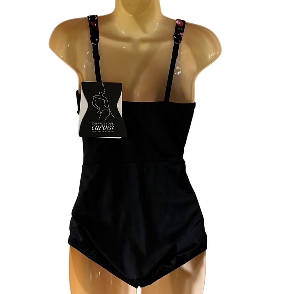 Embrace Your Curves Size S 4/6 Black One Piece Swimsuit with Print Overlay NWT - Picture 3 of 10